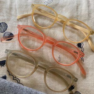 Lot of IZIPIZI Reading Glasses +1